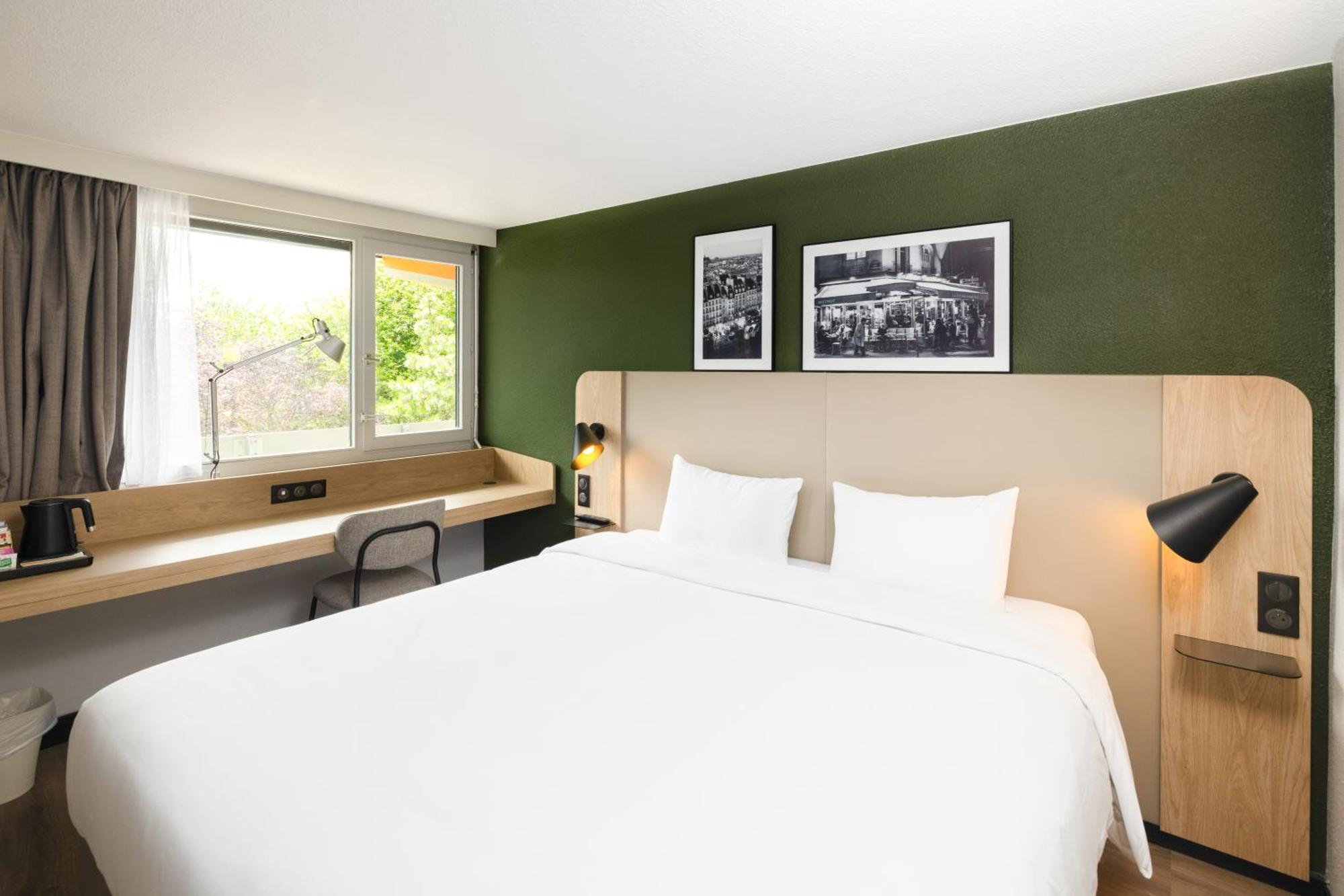Campanile Les Ulis - Courtaboeuf Hotel Kültér fotó