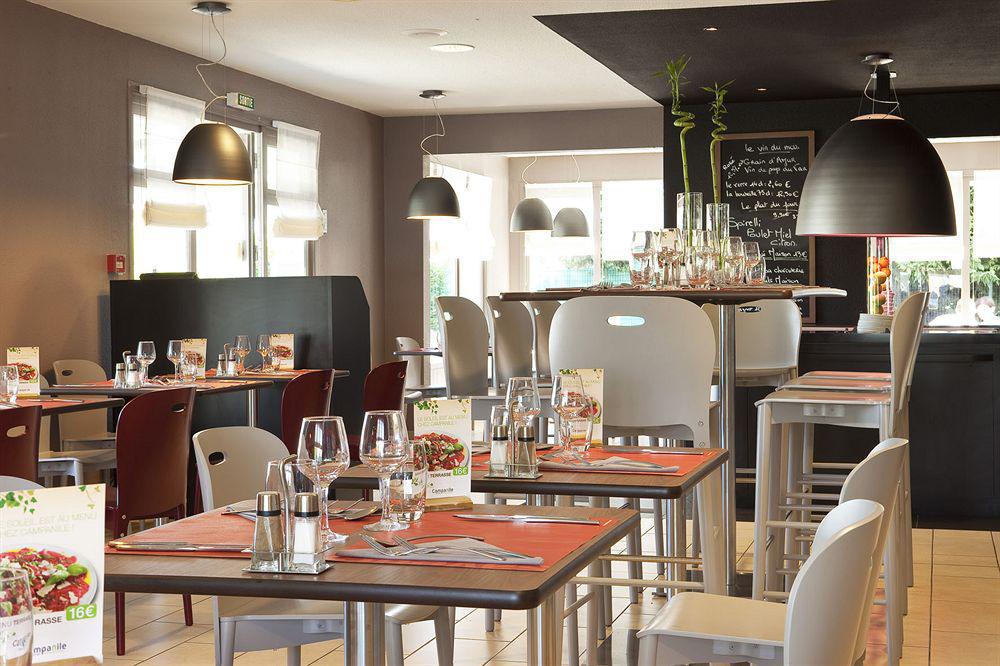 Campanile Les Ulis - Courtaboeuf Hotel Kültér fotó